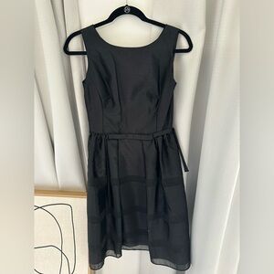 Elegant Black Sleeveless Dress